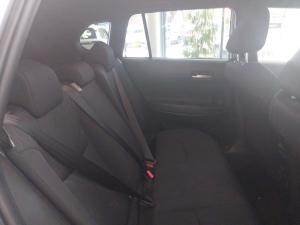 Toyota Corolla Cross 1.8 Xi - Image 17