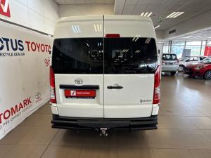 Toyota Quantum 2.8 SLWB panel van - Image 5