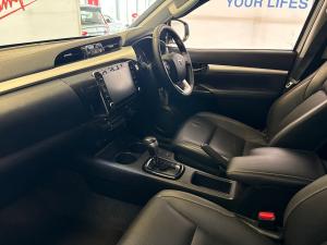 Toyota Hilux 2.8GD-6 double cab 4x4 Raider auto - Image 7
