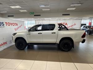 Toyota Hilux 2.8GD-6 double cab 4x4 Raider auto - Image 21