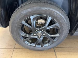 Toyota Urban Cruiser 1.5 XR manual - Image 18