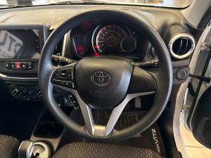 Toyota Vitz 1.0 XR auto - Image 8