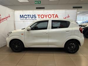 Toyota Vitz 1.0 XR auto - Image 20