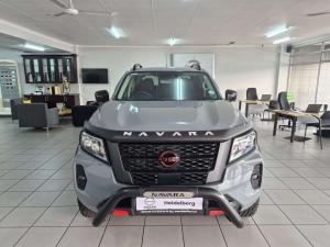 Nissan Navara 2.5DDTI PRO-4X 4X4 automatic D/C - Image 3