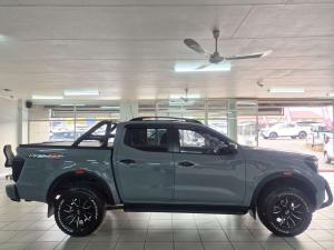 Nissan Navara 2.5DDTI PRO-4X 4X4 automatic D/C - Image 5