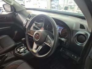 Nissan Navara 2.5DDTI PRO-4X 4X4 automatic D/C - Image 9