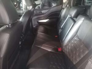 Nissan Navara 2.5DDTI Stealth automatic - Image 12