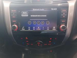 Nissan Navara 2.5DDTI Stealth automatic - Image 18