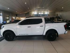 Nissan Navara 2.5DDTI Stealth automatic - Image 3