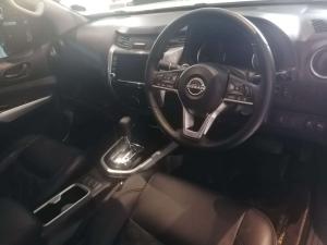 Nissan Navara 2.5DDTI Stealth automatic - Image 8