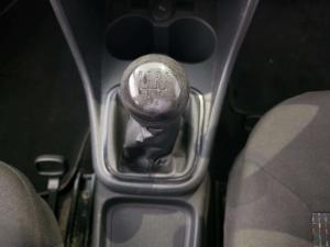 Volkswagen Polo Vivo 1.4 Trendline - Image 20