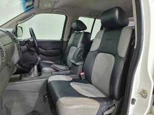 Nissan Navara 2.5dCi - Image 7