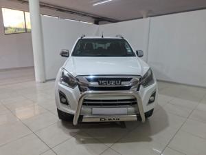 Isuzu KB 300D-Teq double cab 4x4 LX auto - Image 4