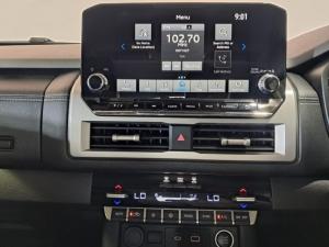 Mitsubishi Triton 2.4DI-D double cab GLS - Image 12