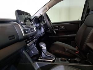 Mitsubishi Triton 2.4DI-D double cab GLS - Image 14