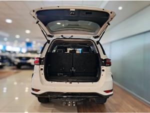 Toyota Fortuner 2.4GD-6 4x4 - Image 6