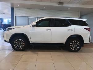 Toyota Fortuner 2.8GD-6 4x4 - Image 3