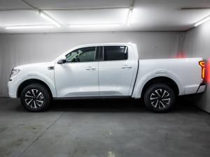 GWM P300 2.4T double cab LS 4x4 - Image 2