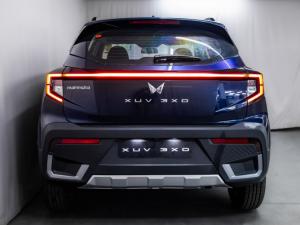 Mahindra XUV 3XO 1.2T AX5 auto - Image 4