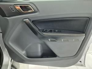 Ford Ranger 3.2TDCi double cab 4x4 Wildtrak auto - Image 21