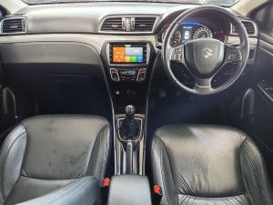 Suzuki Ciaz 1.5 GLX manual - Image 17