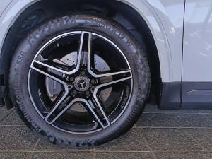 Mercedes-Benz GLA GLA200d Progressive - Image 3