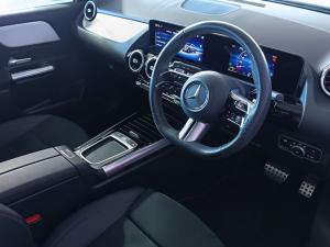 Mercedes-Benz GLA GLA200d Progressive - Image 7