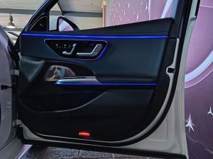 Mercedes-Benz E-Class E200 Avantgarde - Image 10