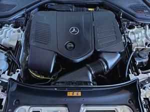 Mercedes-Benz E-Class E200 Avantgarde - Image 11