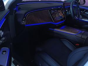Mercedes-Benz E-Class E200 Avantgarde - Image 12