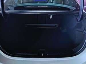 Mercedes-Benz E-Class E200 Avantgarde - Image 18