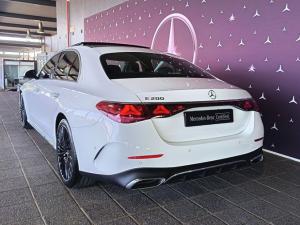 Mercedes-Benz E-Class E200 Avantgarde - Image 5