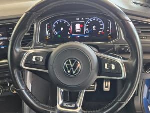 Volkswagen T-Roc 2.0TSI 140kW 4Motion R-Line - Image 13
