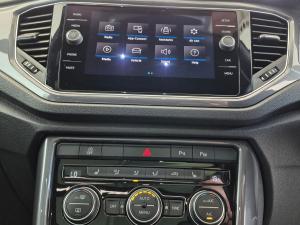 Volkswagen T-Roc 2.0TSI 140kW 4Motion R-Line - Image 16