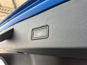 Volkswagen T-Roc 2.0TSI 140kW 4Motion R-Line - Image 27