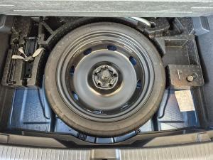 Volkswagen T-Roc 2.0TSI 140kW 4Motion R-Line - Image 29