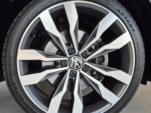 Volkswagen T-Roc 2.0TSI 140kW 4Motion R-Line - Image 30