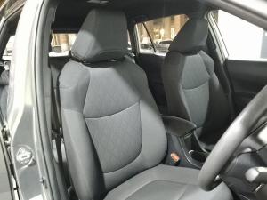 Toyota Corolla Cross 1.8 Xi - Image 12
