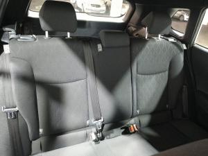 Toyota Corolla Cross 1.8 Xi - Image 14