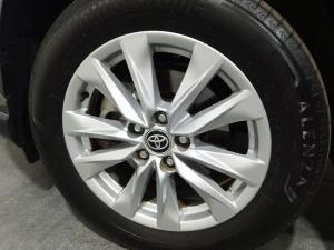 Toyota Corolla Cross 1.8 Xi - Image 8