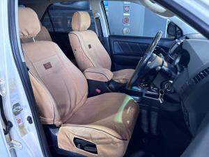 Toyota Fortuner 3.0D-4D 4x4 Ltd edition auto - Image 8