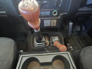 Land Rover Defender 110 TD station wagon S - Image 9