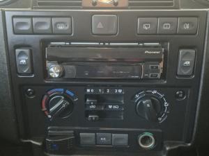 Land Rover Defender 110 TD station wagon S - Image 11