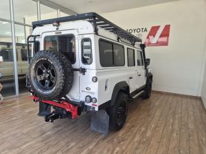 Land Rover Defender 110 TD station wagon S - Image 2