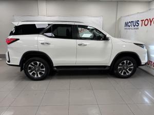 Toyota Fortuner 2.4GD-6 auto - Image 3