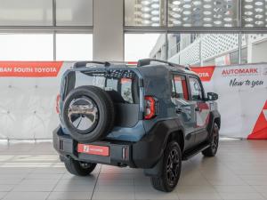 Toyota Land Cruiser FJ 2.7 4x4 VX - Image 2