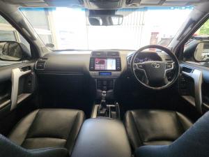 Toyota Land Cruiser Prado 2.8GD VX-L - Image 6