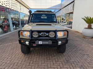 Toyota Land Cruiser 79 4.5D-4D V8 double cab LX - Image 4