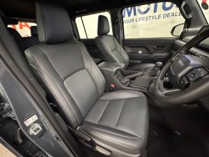 Toyota Land Cruiser FJ 2.7 4x4 VX - Image 15