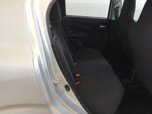 Toyota Vitz 1.0 XR manual - Image 20